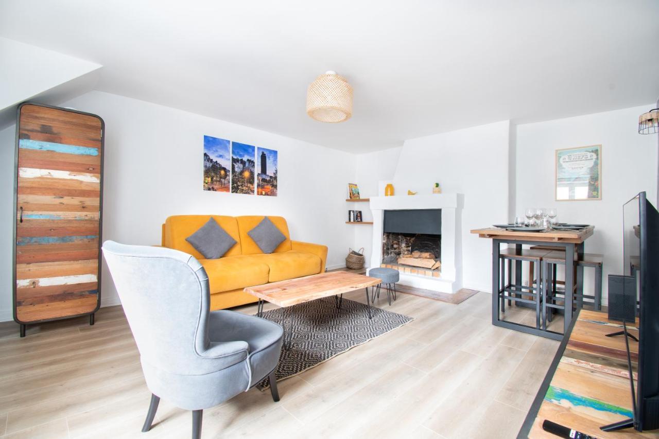 T3 Duplex De Charme Au Coeur Du Quartier Historique Apartment Nantes Exterior foto